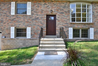 12316 Running Deer Rd, Manassas, VA 20112 - photo 2