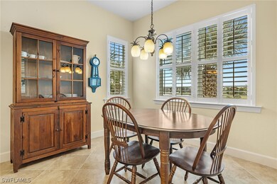 Breakfast room with waterview