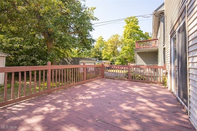 3954 Ardmore Rd, Cleveland, OH 44121 - photo 3