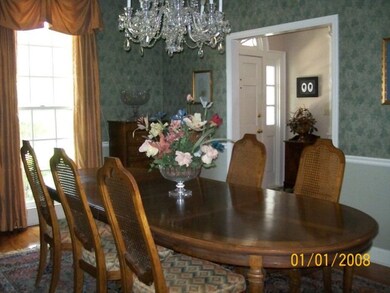 920 W Barbour St, Eufaula, AL 36027 - photo 7