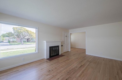 1221 Parkside St, Salinas, CA 93906 - photo 7