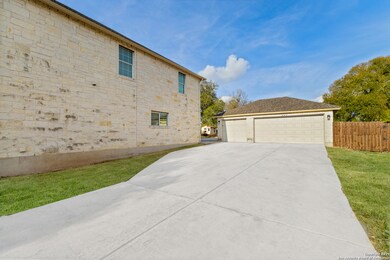 600 Bella Vista Cir, Kyle, TX 78640 - photo 5