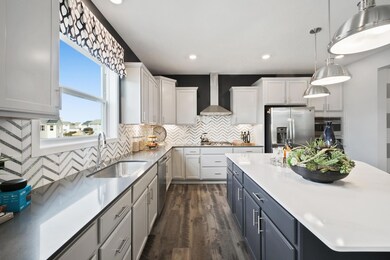 6677 Coach House Ln, Corcoran, MN 55340 - photo 3