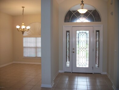 FOYER & DINING ROOM