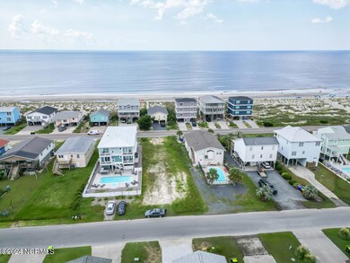 2916 E Beach Dr Oak Island NC 28465 USA-