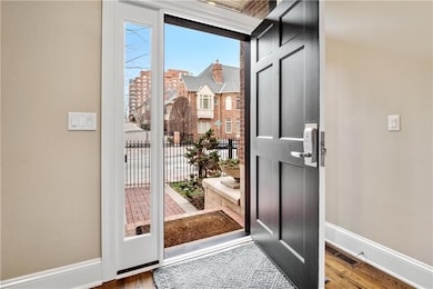 4959 Wyandotte St unit 3E, Kansas City, MO 64112 - photo 7