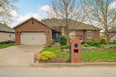 768 S Hackberry Ave-2