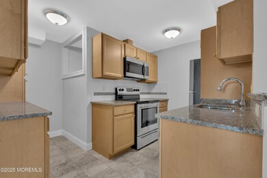 223 Maple Ave unit 2, Red Bank, NJ 07701 - photo 4