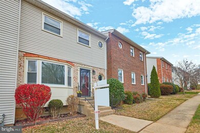 3034 Southern Elm Ct, Fairfax, VA 22031 - photo 2