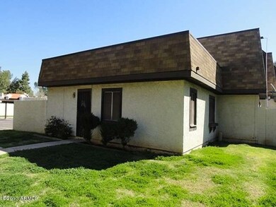 023-307898 Front Right