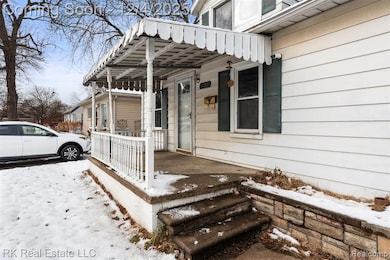 1125 E Hayes Ave, Hazel Park, MI 48030 - photo 4