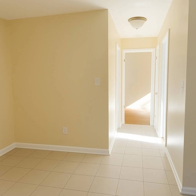 530 Throgs Neck Expy unit 2, Bronx, NY 10465 - photo 4