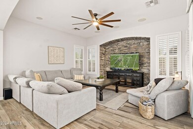 11-web-or-mls-1990-e-yellowstone-pl