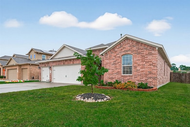 7731 London Tower Ln, Houston, TX 77044 - photo 5