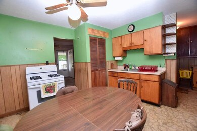 438 Toledo Ave, Marion, OH 43302 - photo 7