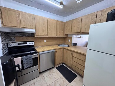 Greenwich Condominiums unit A1014, North Miami, FL 33161 - photo 7