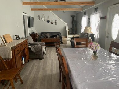 5 Living Room