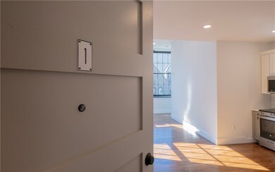 15 Cranston Ave unit 1, Newport, RI 02840 - photo 5