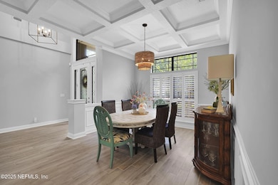 8-web-or-mls-13085 Sir Rogers Ct S_008