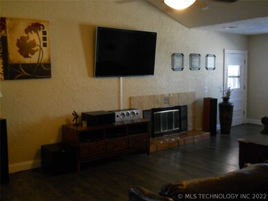 13604 S 125th East Ave, Broken Arrow, OK 74011 - photo 3