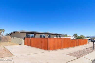 1-web-or-mls-1256 W Calle del Ensayador-