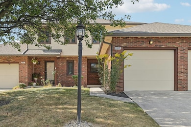 3187 Parkview Cir unit 3187, Grove City, OH 43123 - photo 3