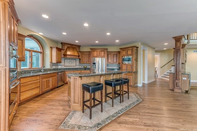 4827 Sebastian Ct, Naperville, IL 60564 - photo 4