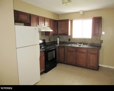 5147 Westchase Ct, Jacksonville, FL 32210 - photo 3