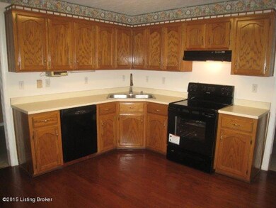 8105 Rome Beauty Way, Louisville, KY 40228 - photo 2