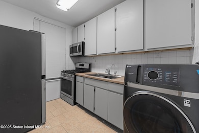 290 E 2nd St unit 2-D, New York, NY 10009 - photo 7