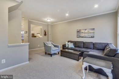 43138 Huntsman Square, Broadlands, VA 20148 - photo 5