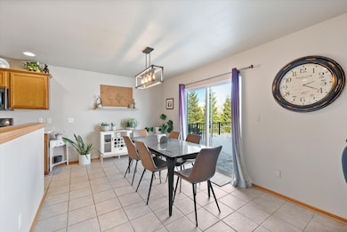 814 Chisholm Ln, Port Washington, WI 53074 - photo 7