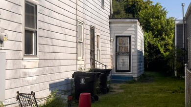 2535 Duncan St-104