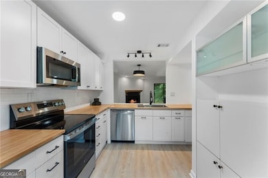 3016 Steeplechase unit 3, Alpharetta, GA 30004 - photo 6