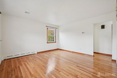 55 Metuchen Ave, Woodbridge, NJ 07095 - photo 6