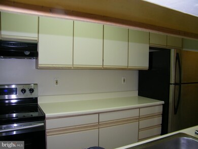 200 Juneberry Way unit 2D, Glen Burnie, MD 21061 - photo 4