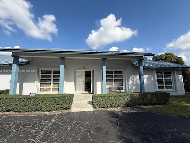 7441 SW 19th St, Plantation, FL 33317 - photo 2