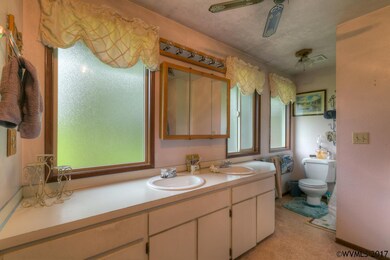 30988 S Wright Rd, Molalla, OR 97038 - photo 4