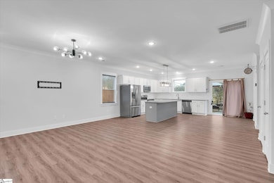 33 Parker St, Pelzer, SC 29669 - photo 4