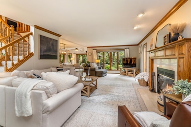 353 Westfield Way, Pewaukee, WI 53072 - photo 6