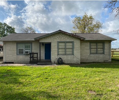 3574 County Road 531, Alvin, TX 77511 - photo 2