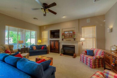 013_Family Room