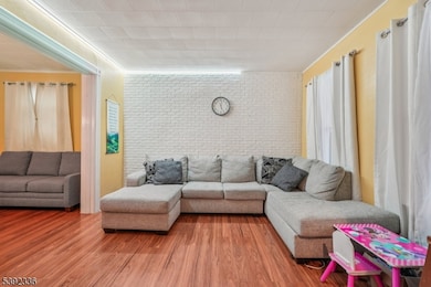 670 Devon St, Kearny, NJ 07032 - photo 5