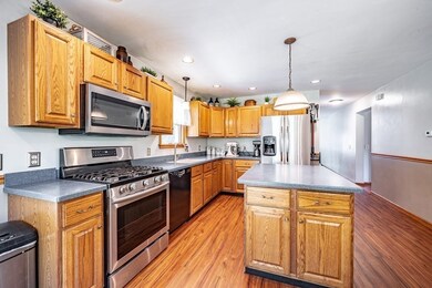 285 Crouch Rd, West Warren, MA 01092 - photo 6