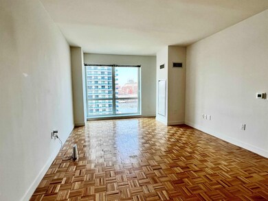 45 Park Ln S unit 905, Jersey City, NJ 07310 - photo 5