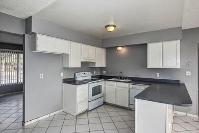 4219 W HUBBELL ST Phoenix AZ 85009