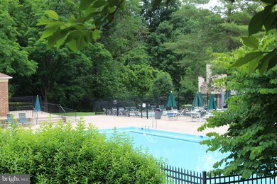 12019 Winding Creek Way, Germantown, MD 20874 - photo 5