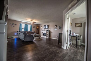 3057 Arrowroot Way, Indianapolis, IN 46239 - photo 5