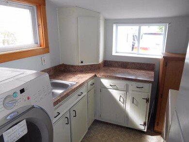 32 10th St, Old Orchard Beach, ME 04064 - photo 4