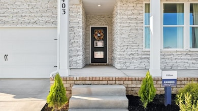 Images of the Clifton Model Home.  Not all options or features are included in the base price.